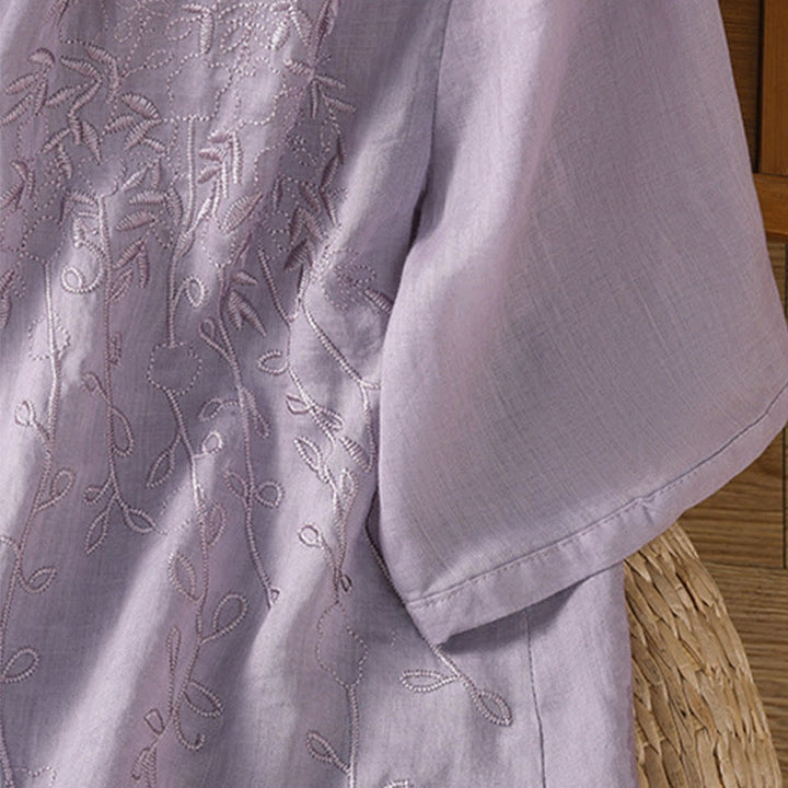 Chemise à manches courtes en coton pour femme avec col montant et boutons brodés de Buddha Stones