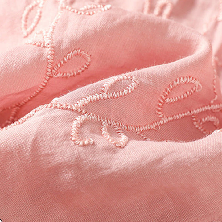 Chemise à manches courtes en coton pour femme avec col montant et boutons brodés de Buddha Stones