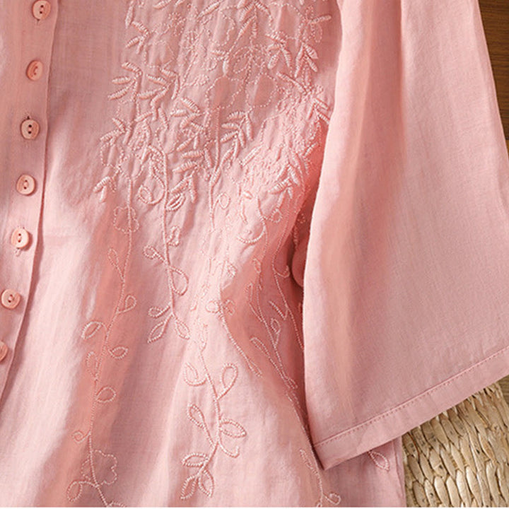 Chemise à manches courtes en coton pour femme avec col montant et boutons brodés de Buddha Stones  - image 16