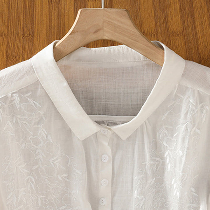 Chemise à manches courtes en coton pour femme avec col montant et boutons brodés de Buddha Stones