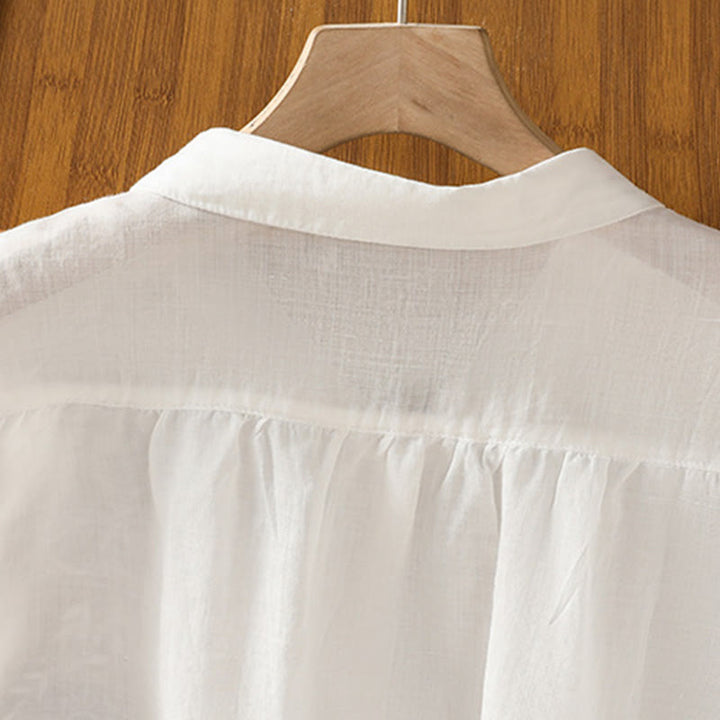 Chemise à manches courtes en coton pour femme avec col montant et boutons brodés de Buddha Stones