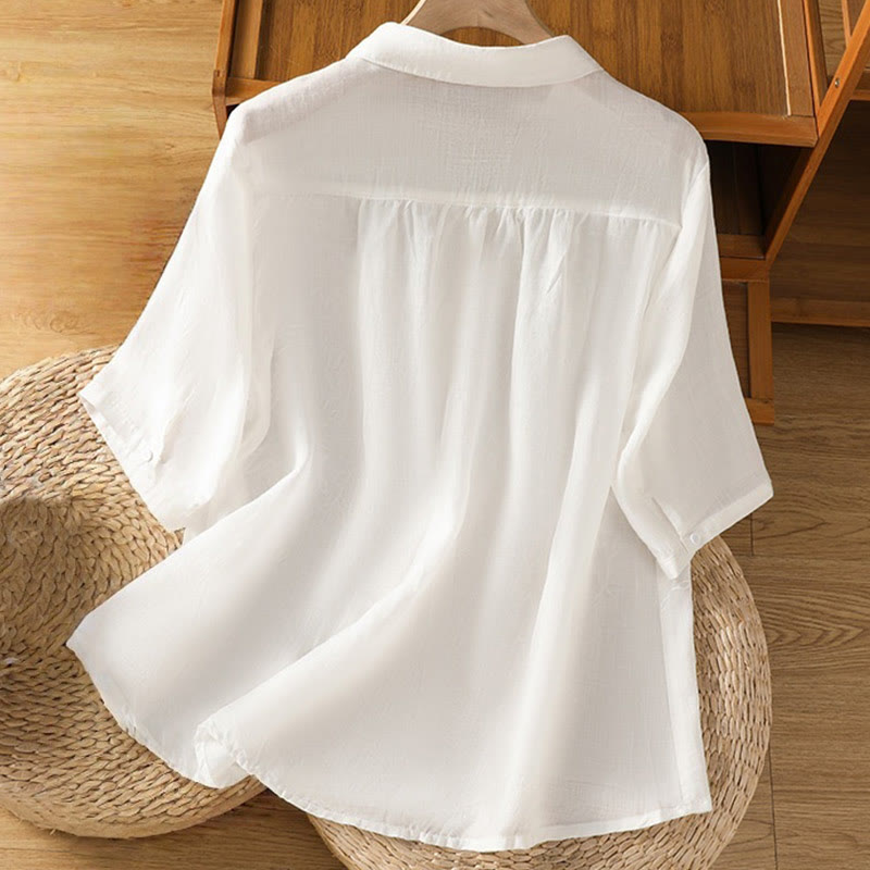 Chemise à manches courtes en coton pour femme avec col montant et boutons brodés de Buddha Stones