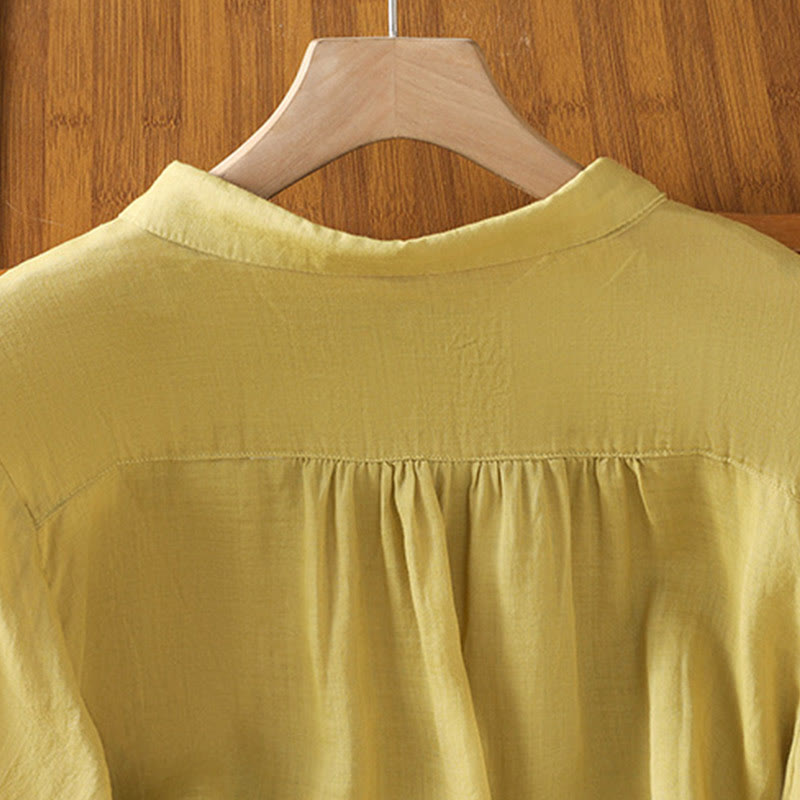Chemise à manches courtes en coton pour femme avec col montant et boutons brodés de Buddha Stones