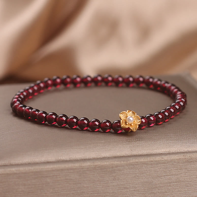 Bracelet Buddha Stones Perles de grenat naturel 4 mm Fleur Passion
