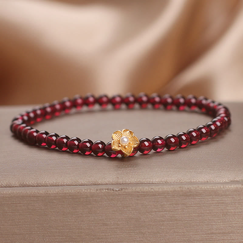 Bracelet Buddha Stones Perles de grenat naturel 4 mm Fleur Passion