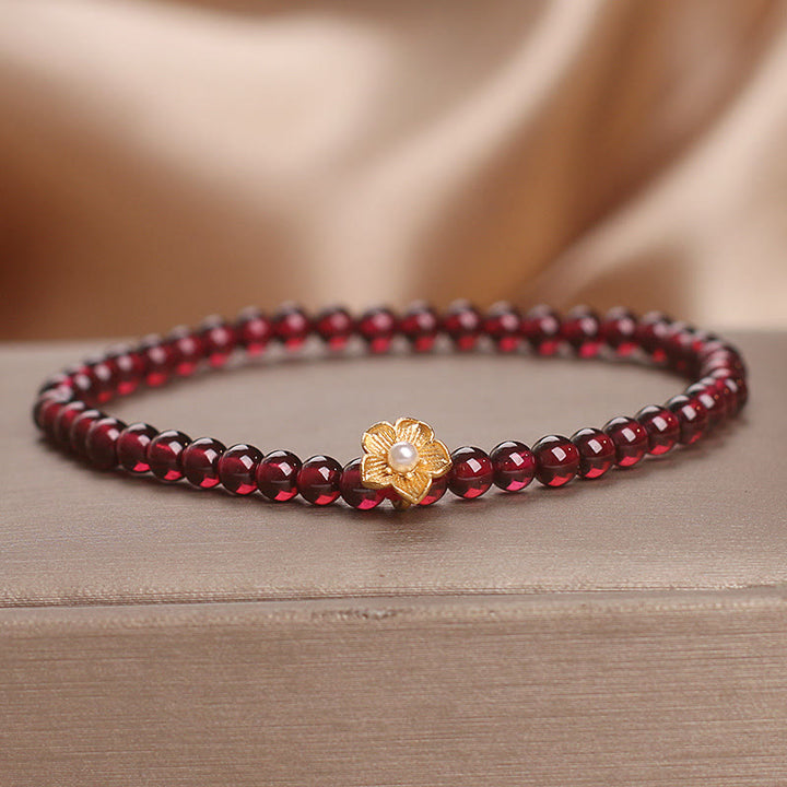 Bracelet Buddha Stones Perles de grenat naturel 4 mm Fleur Passion