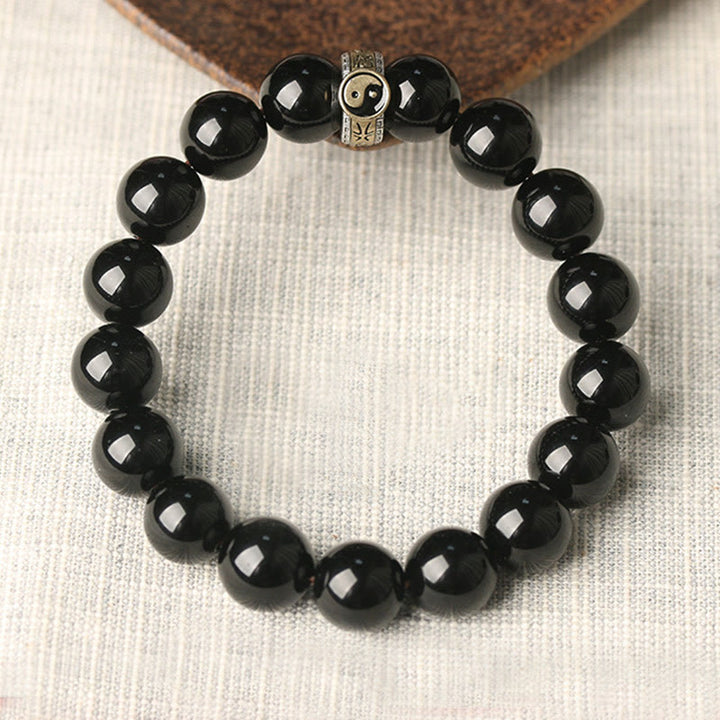 Bracelet d'accomplissement du mantra Yin Yang à neuf caractères en obsidienne noire et Buddha Stones
