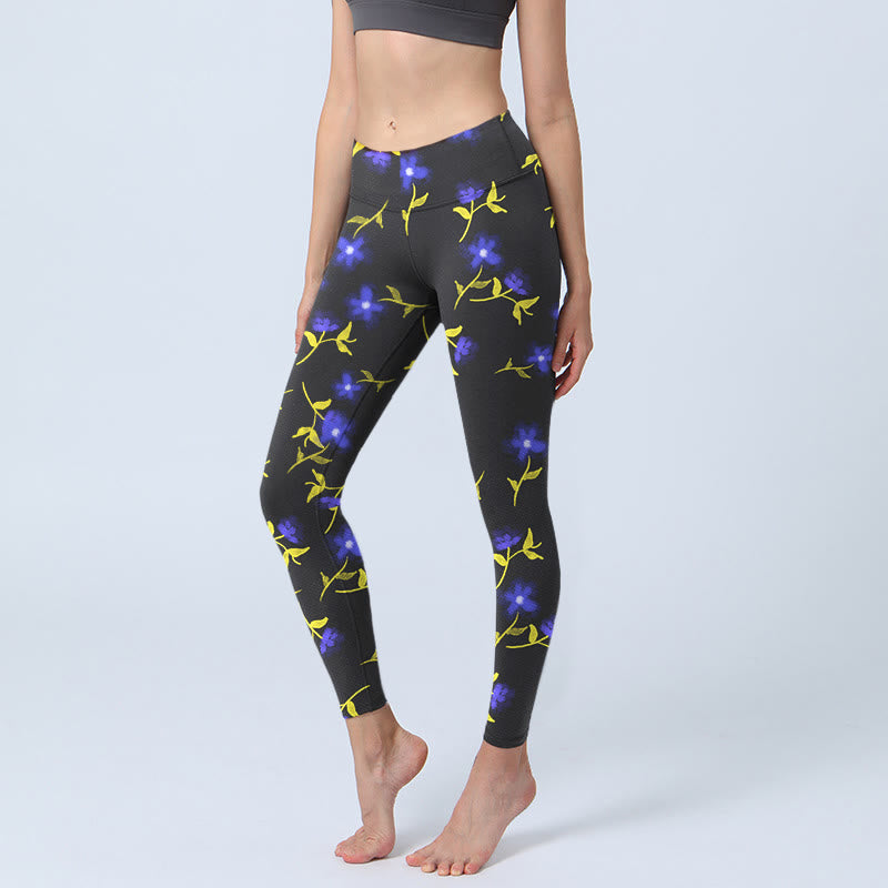 Leggings de sport imprimés Buddha Stones, fleurs bleues et feuilles, pantalons de yoga pour femmes - Noir - US18，UK/AU22，EU50 (4XL) - image 0