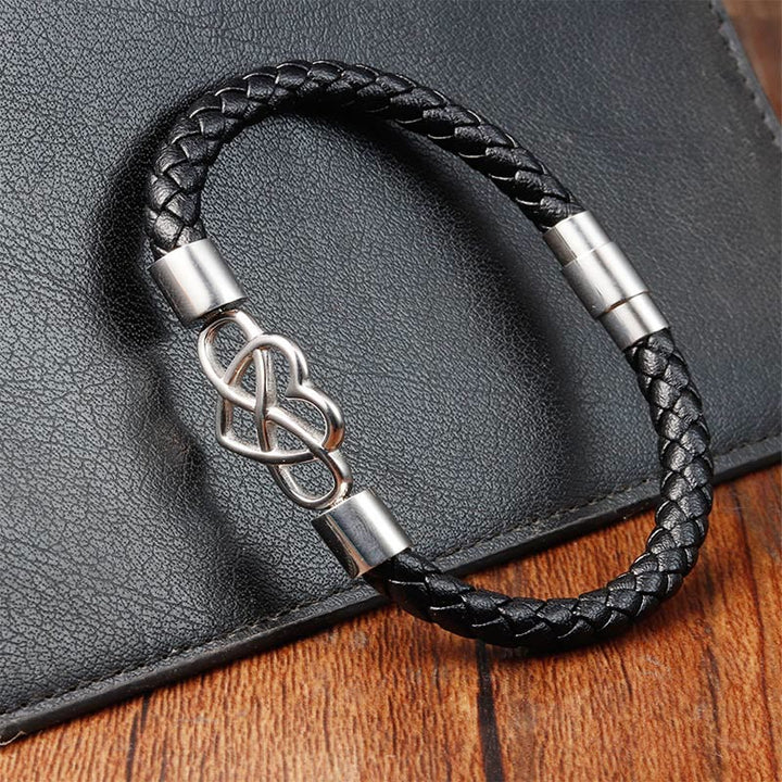 Bracelet en cuir et acier titane avec boucle en forme de cœur et nœud sans fin en Buddha Stones