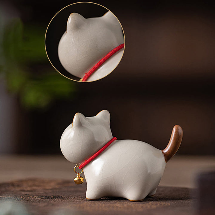 Figurine en céramique représentant un mini chat porte-bonheur debout, en forme de clochette rouge, en forme de pierre de Buddha Stones - image 10