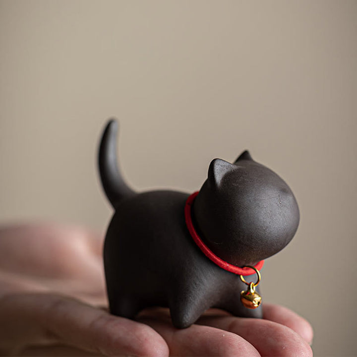 Mini figurine en argile violette représentant un chat en forme de cloche en corde rouge, décoration de bureau - image 11