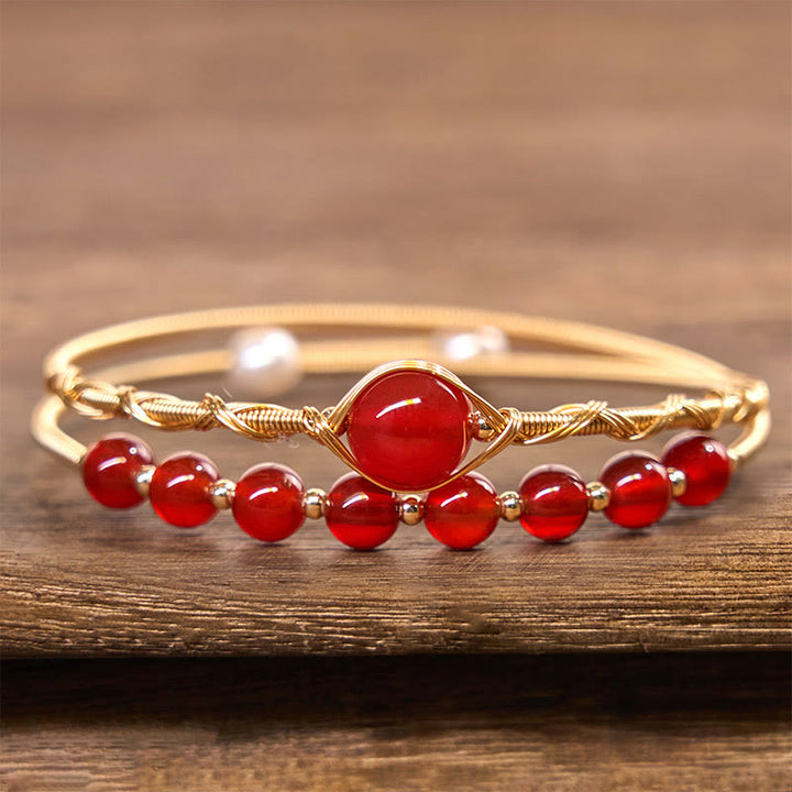 Bracelet manchette en métal rempli d'or 14 carats avec perles d'agate rouge naturelle et pierres de Buddha Stones