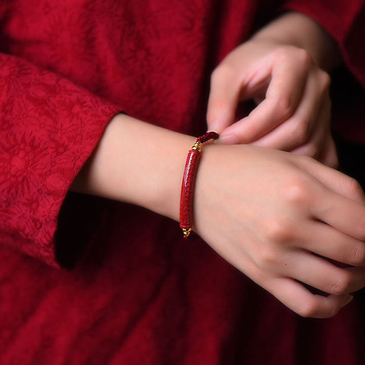 Bracelet tressé fait main en Buddha Stones avec symbole Om Mani Padme Hum et Sutra du Cœur