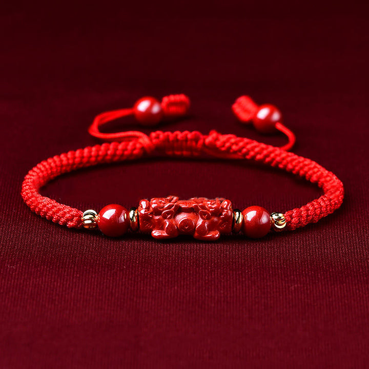 Bracelet tressé artisanal en Buddha Stones Pixiu Cinabre Ruyi Stick Wealth Luck - Cinnabar PiXiu (Tour de poignet : 14-19 cm) - image 0