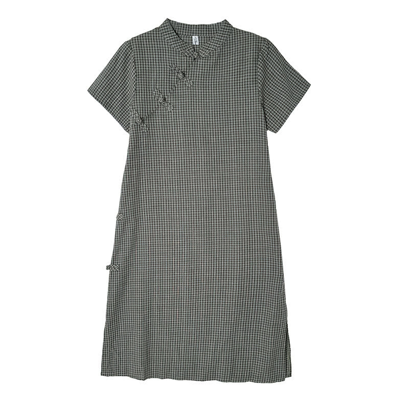 Robe midi cheongsam améliorée en coton et Buddha Stones à carreaux et manches courtes, motif grenouille et boutons - image 14