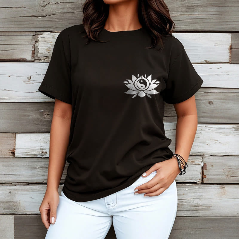 T-shirt avec motif de fleurs de lotus et de Buddha Stones - image 3