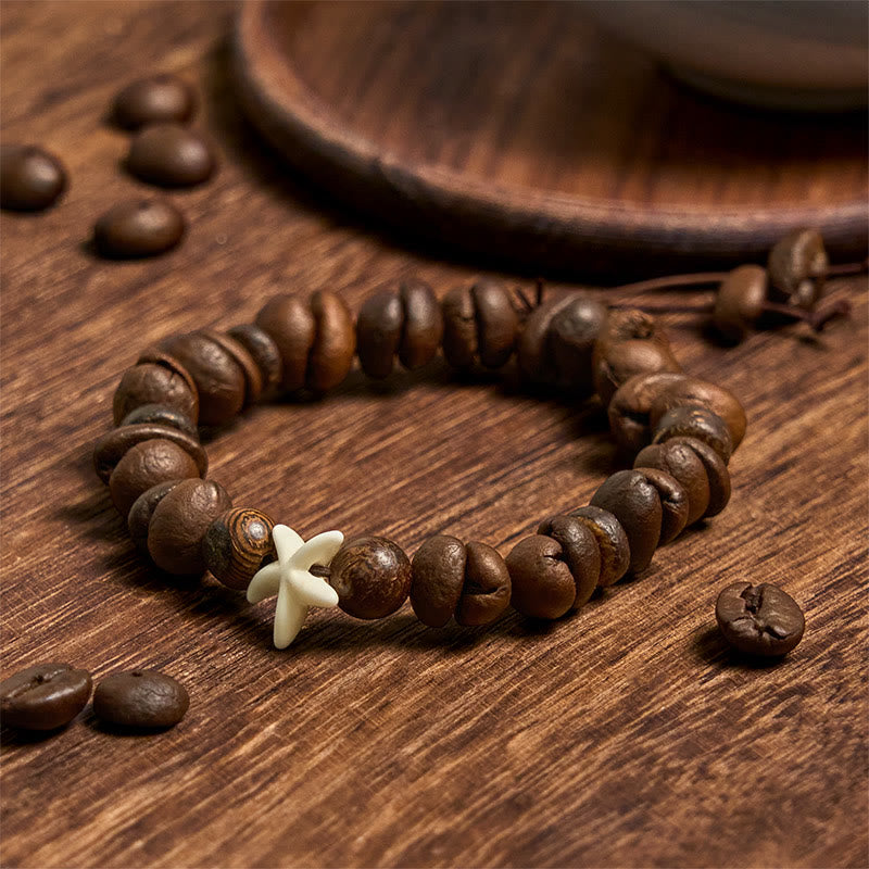 Bracelet étoile de mer en perles de bois et grains de café naturels faits à la main en Buddha Stones - Grains de café (tour de poignet 14-17 cm) - image 1