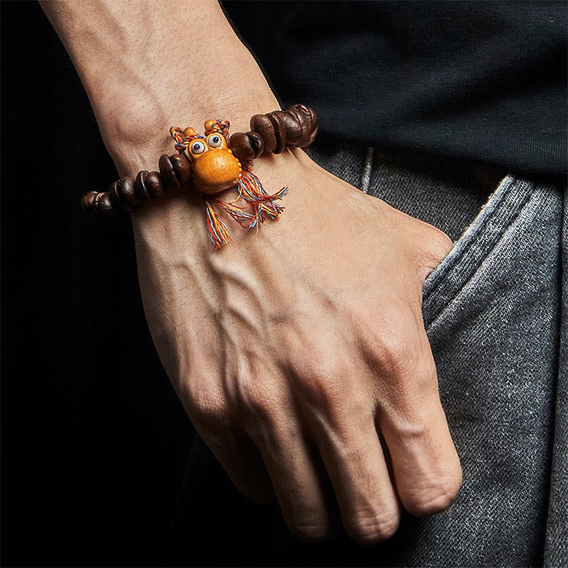 Bracelet en bois de wengé fait main avec des Buddha Stones et des grains de café amusants - image 5