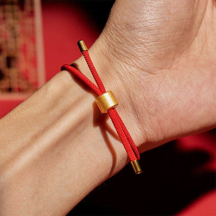 Bracelet porte-bonheur en fil rouge Buddha Stones