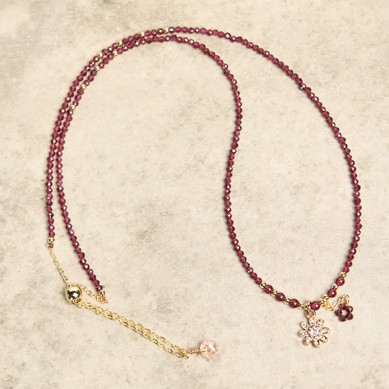 Bracelet multicouche de purification florale en perles de grenat naturelles de 2,5 mm en Buddha Stones