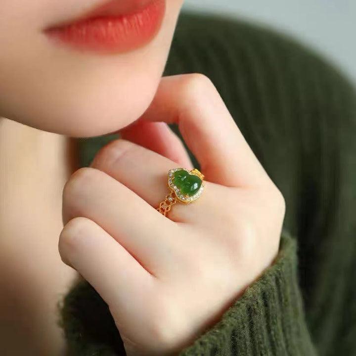 Bague de richesse réglable en or plaqué cuivre et calcédoine verte vintage Buddha Stones