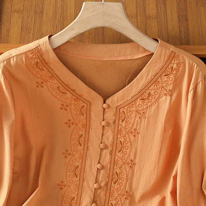 Chemise femme en coton à col en V et broderie symétrique Buddha Stones - image 24