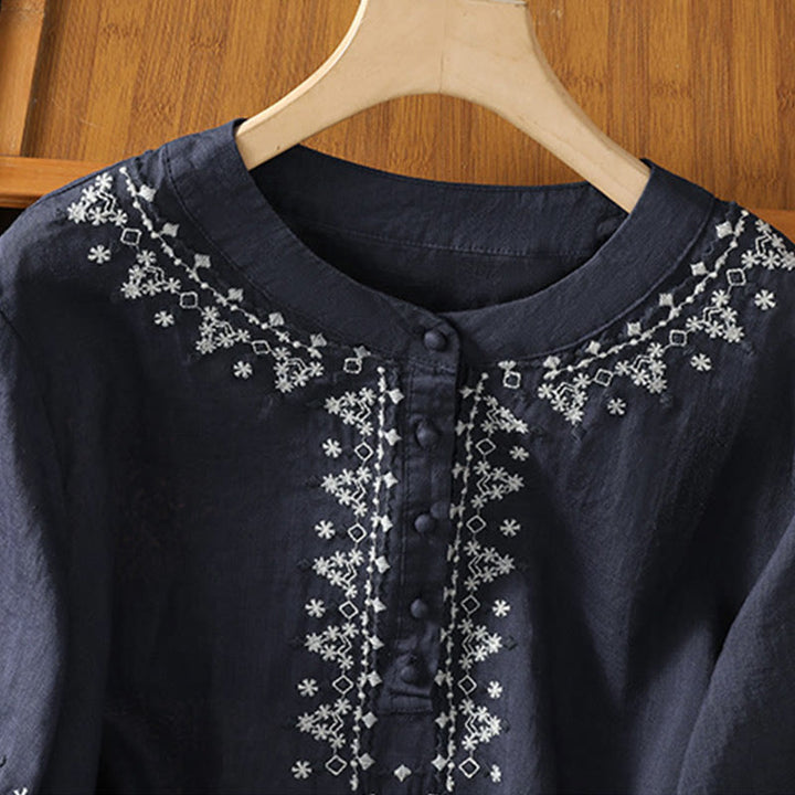 T-shirt ras du cou en coton pour femme avec broderie symétrique Buddha Stones - image 4