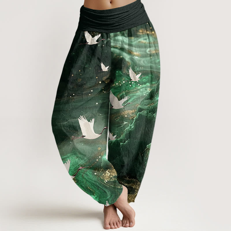 Pantalon sarouel décontracté à taille élastique pour femme avec motif grue volante et Buddha Stones - Vert forêt - US22，UK/AU26，EU54 (6XL) - image 0