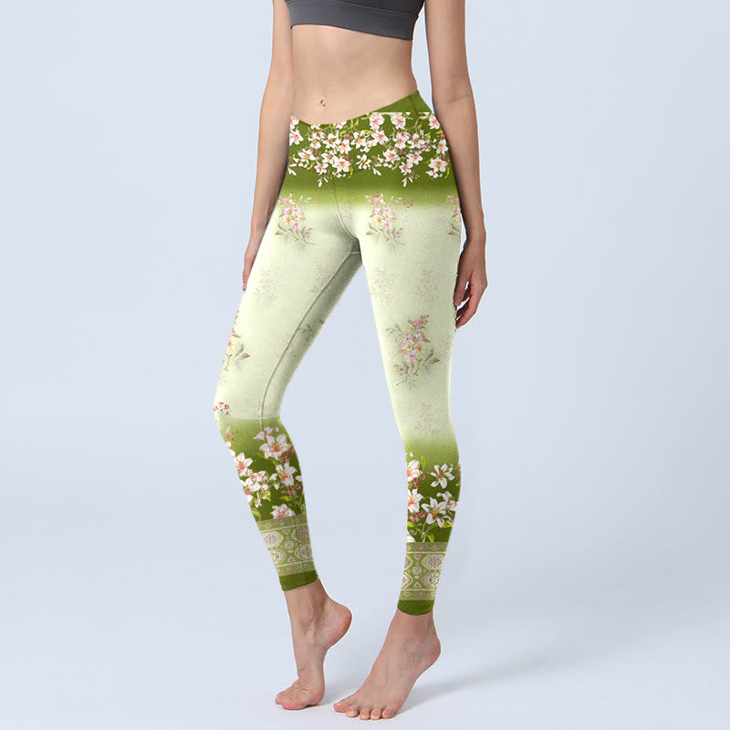 Leggings de sport imprimé Buddha Stones , fleurs roses et feuilles vertes, pantalons de yoga pour femmes - Melon miellat - US18，UK/AU22，EU50 (4XL) - image 0