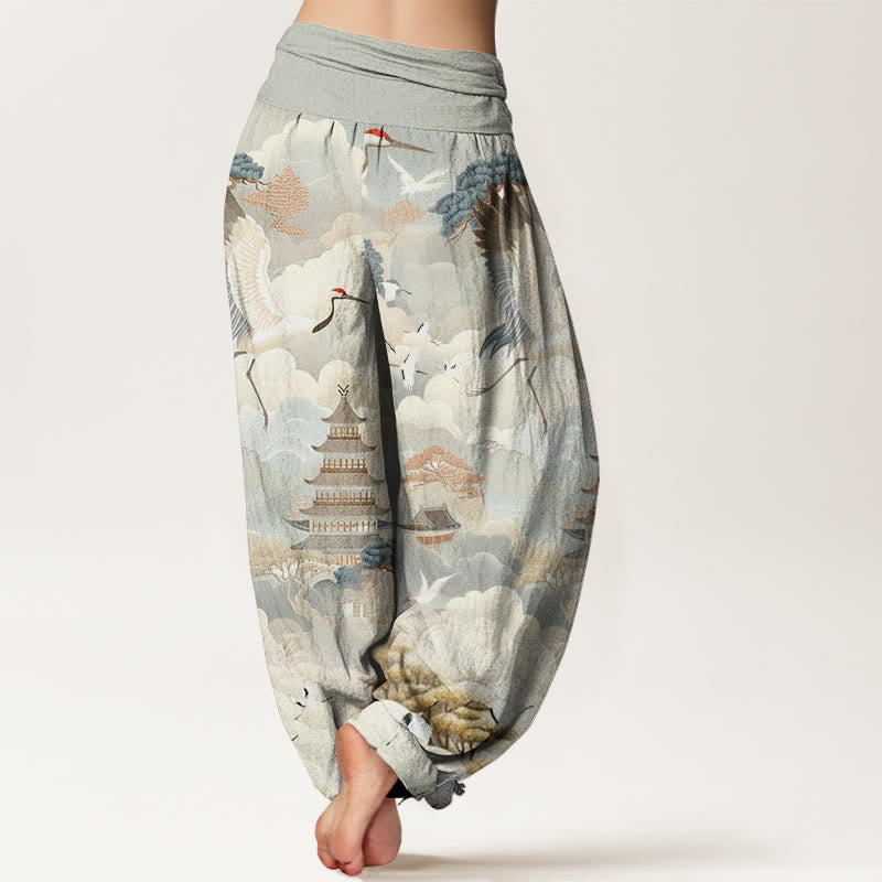 Pantalon Buddha Stones décontracté pour femme avec motif de grues, nuages et pagodes - image 1