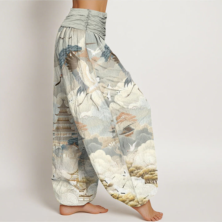 Pantalon Buddha Stones décontracté pour femme avec motif de grues, nuages et pagodes - image 2