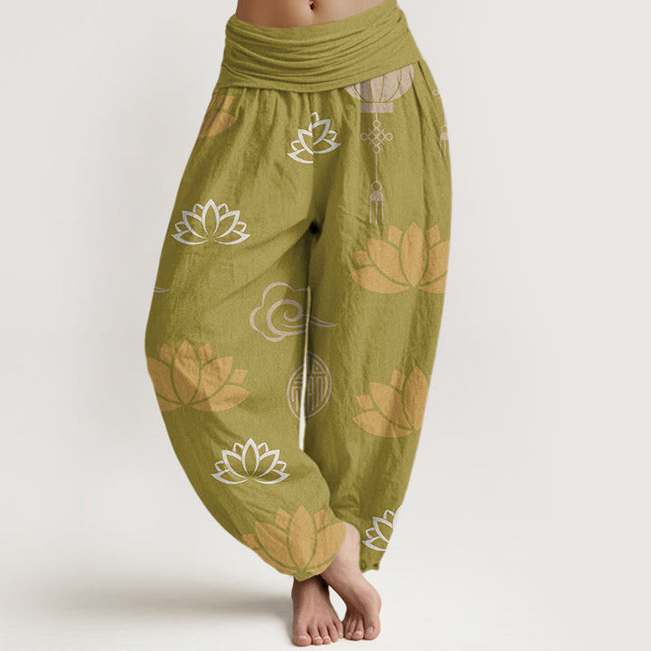 Pantalon Buddha Stones décontracté pour femme avec motifs de fleurs de lotus, lanternes et nuages - Verge d'or - US22，UK/AU26，EU54 (6XL) - image 1