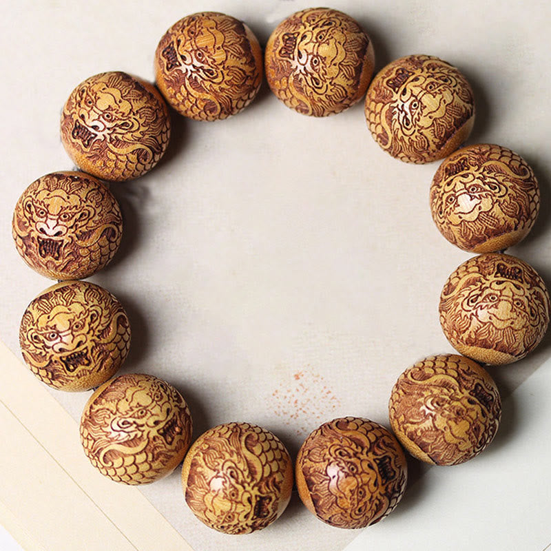 Bracelet en bois de santal sculpté avec des Buddha Stones et un dragon pour éloigner les mauvais esprits - Bois de santal (tour de poignet : 18-21 cm) - image 1