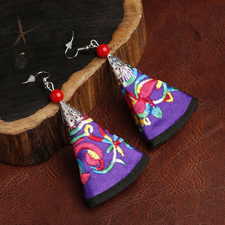 Boucles d'oreilles Harmony brodées Yi en forme d'éventail faites à la main avec des Buddha Stones - Violet (poteaux en alliage) - image 5