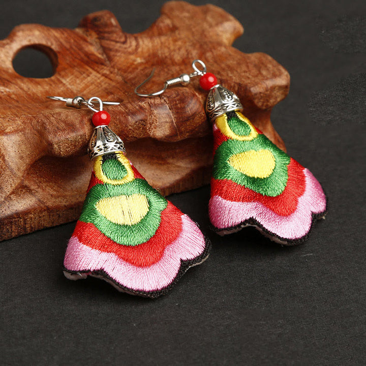 Boucles d'oreilles en Buddha Stones faites à la main, broderie Yi colorée, harmonie - Couleur extérieure : rose (poteaux en alliage) - image 5