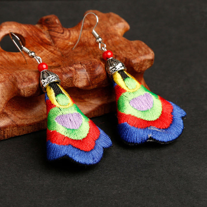 Boucles d'oreilles en Buddha Stones faites à la main, broderie Yi colorée, harmonie - Couleur extérieure : bleu roi (poteaux en alliage) - image 4