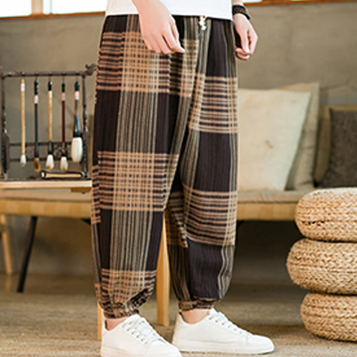 Pantalon sarouel d'été en coton et lin à carreaux et rayures Buddha Stones pour homme avec poches - image 4