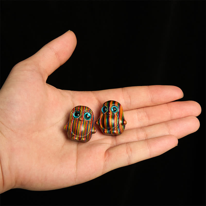 Lot de 2 mini Buddha Stones en eucalyptus arc-en-ciel sculptées en forme de pingouin, décoration créative - image 3