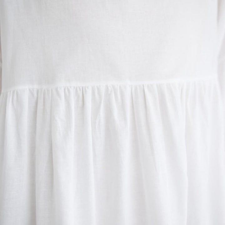 Robe mi-longue plissée en coton à col ras du cou et manches mi-bouffantes, couleur unie, motif Buddha Stones - image 18