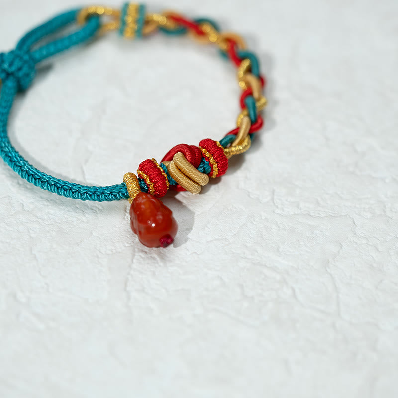 Bracelet tressé à quatre brins en agate rouge naturelle Pixiu de Buddha Stones - image 5