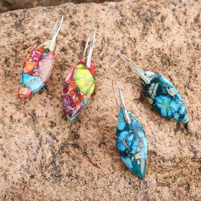 Boucles d'oreilles en forme de feuille et de goutte d'eau en pierre naturelle de l'empereur Buddha Stones - image 10