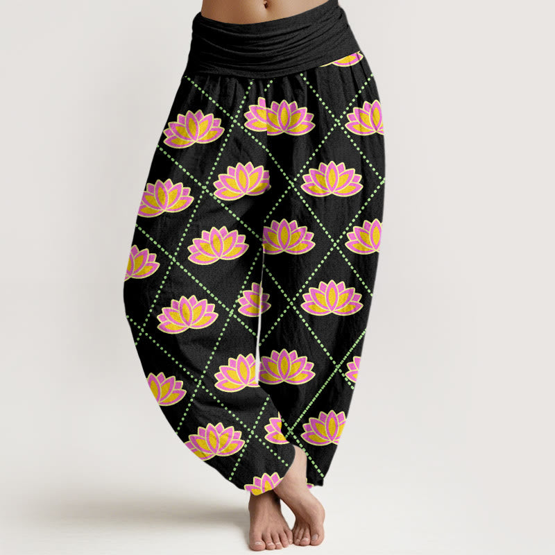 Pantalon sarouel décontracté à taille élastique pour femme avec motif de fleurs de lotus vibrantes et Buddha Stones - Noir - US22，UK/AU26，EU54 (6XL) - image 4