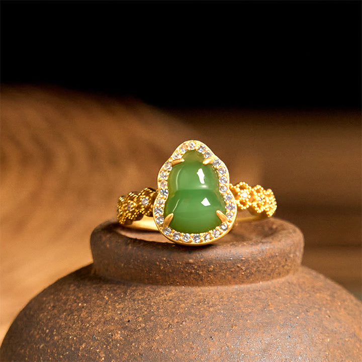 Bague de richesse réglable en or plaqué cuivre et calcédoine verte vintage Buddha Stones