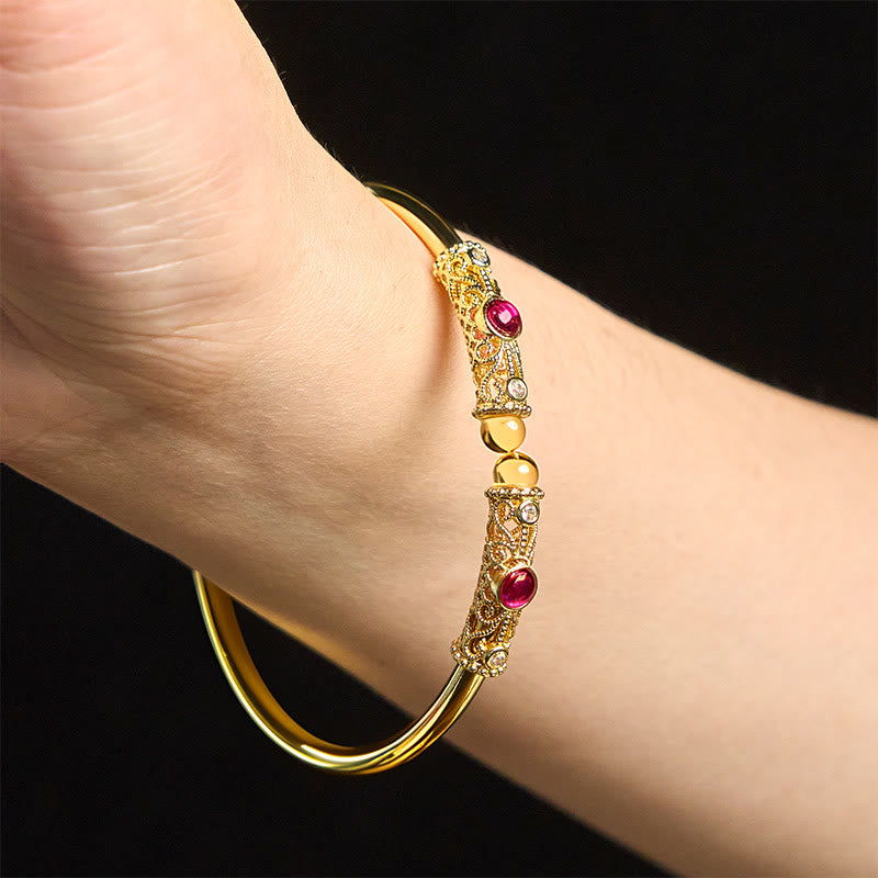 Bracelet manchette porte-bonheur en cuivre et ambre Buddha Stones et motif de fleurs dorées, zircon rouge - image 12