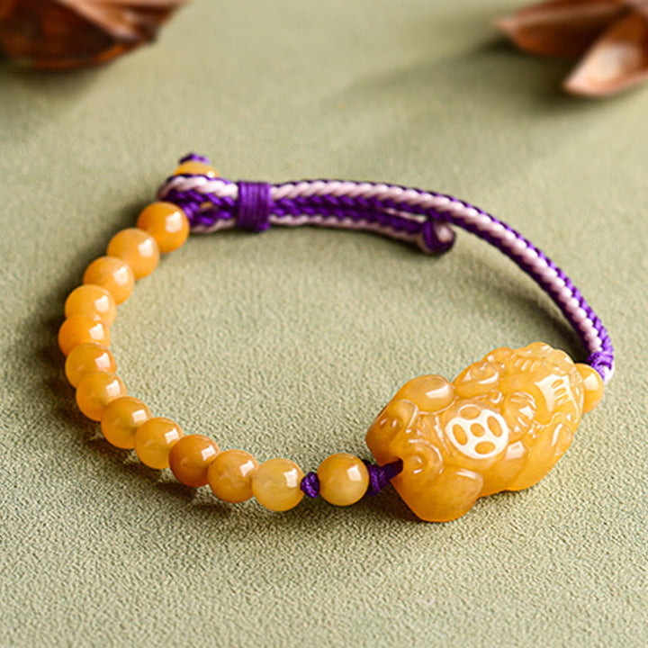 Bracelet de richesse PiXiu en perles de jade et soie dorées de Buddha Stones - image 9