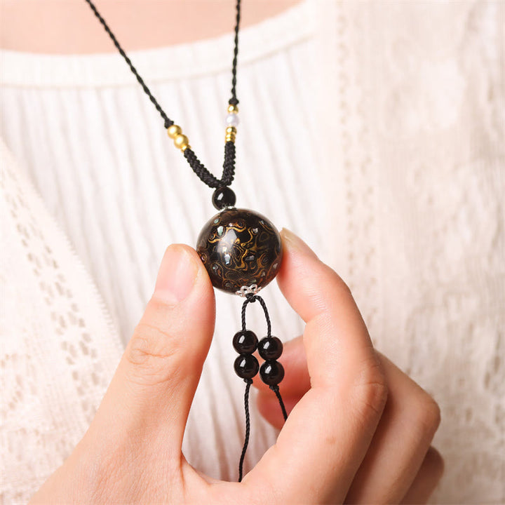 Collier pendentif en perles artisanales en bois d'ébène et laque Aurora , Buddha Stones - image 18