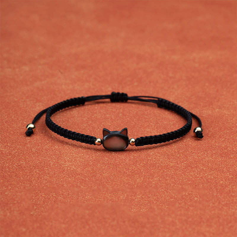 Bracelet de connexion en coquillage et fil rouge avec tête de chat sans visage et Buddha Stones - image 1