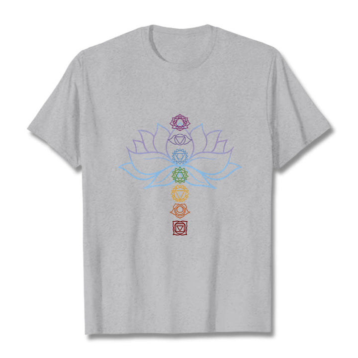 T-shirt en coton avec Buddha Stones, teintes pastel, fleur de lotus, symboles des chakras, méditation - Gris clair - 2XL - image 19