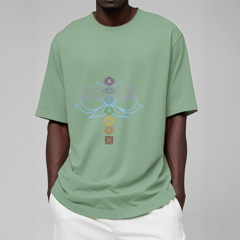 T-shirt en coton avec Buddha Stones, teintes pastel, fleur de lotus, symboles des chakras, méditation - image 15