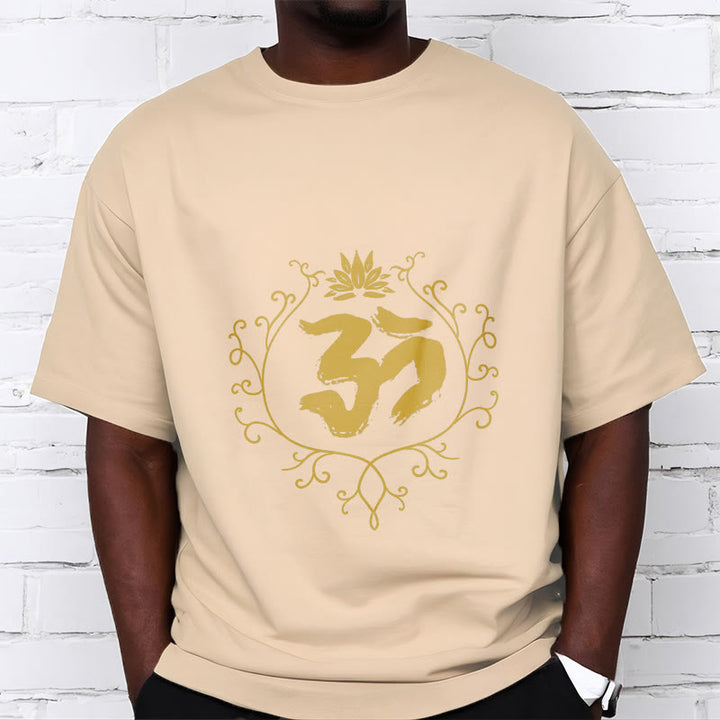 T-shirt en coton avec motif de vigne et de fleur de lotus et Buddha Stones Om - image 10